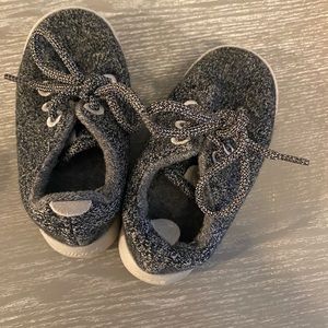 Allbirds wool sneaker, size 6
